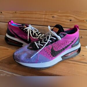 Nike Flynit Air max.